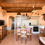 Appartement Borgo Sanguineto *